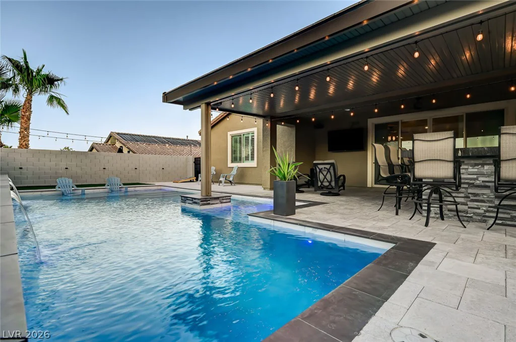 10430 Amulet Ridge, Las Vegas, NV 89149
