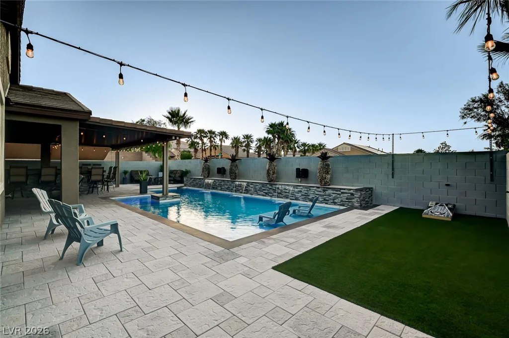 10430 Amulet Ridge, Las Vegas, NV 89149