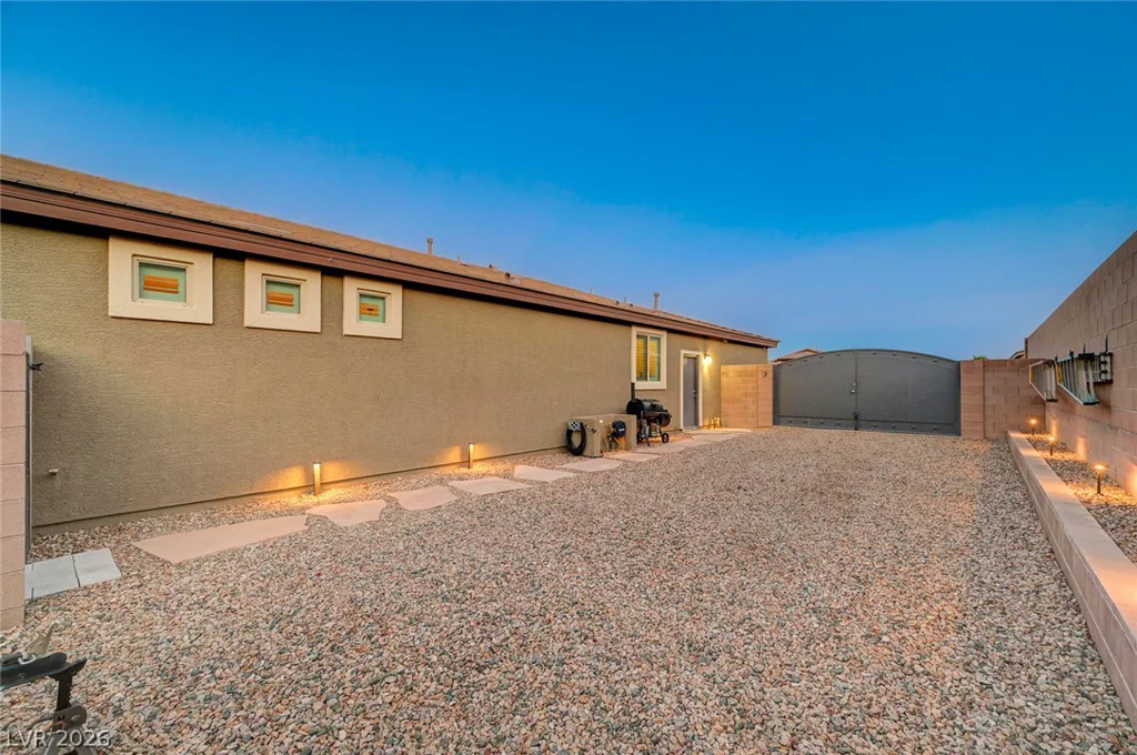 10430 Amulet Ridge, Las Vegas, NV 89149