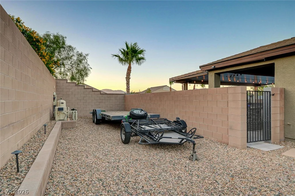 10430 Amulet Ridge, Las Vegas, NV 89149