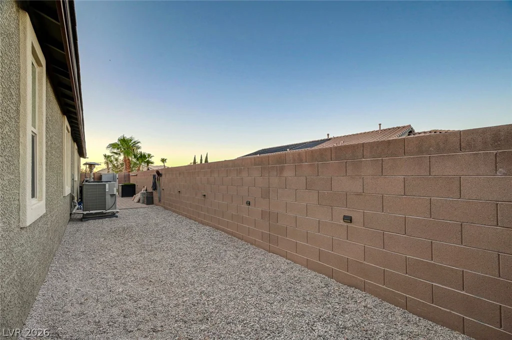 10430 Amulet Ridge, Las Vegas, NV 89149