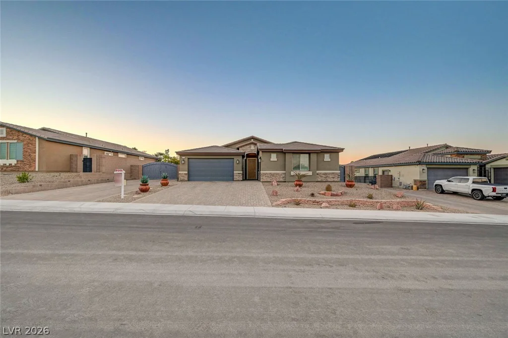 10430 Amulet Ridge, Las Vegas, NV 89149