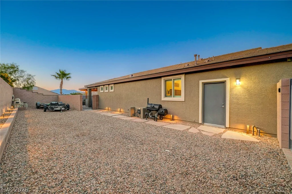 10430 Amulet Ridge, Las Vegas, NV 89149