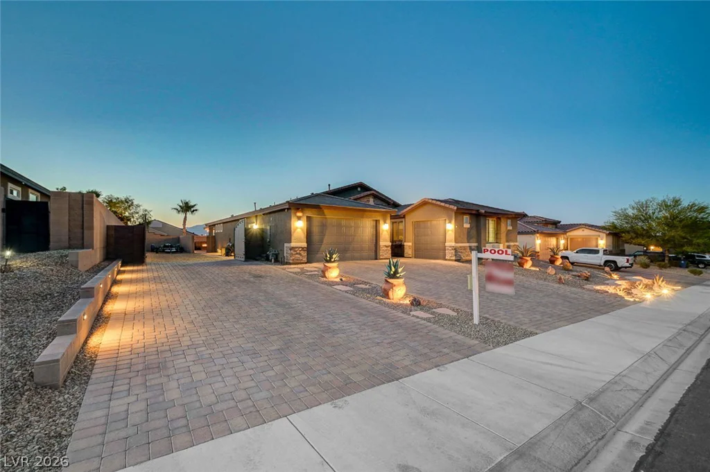 10430 Amulet Ridge, Las Vegas, NV 89149