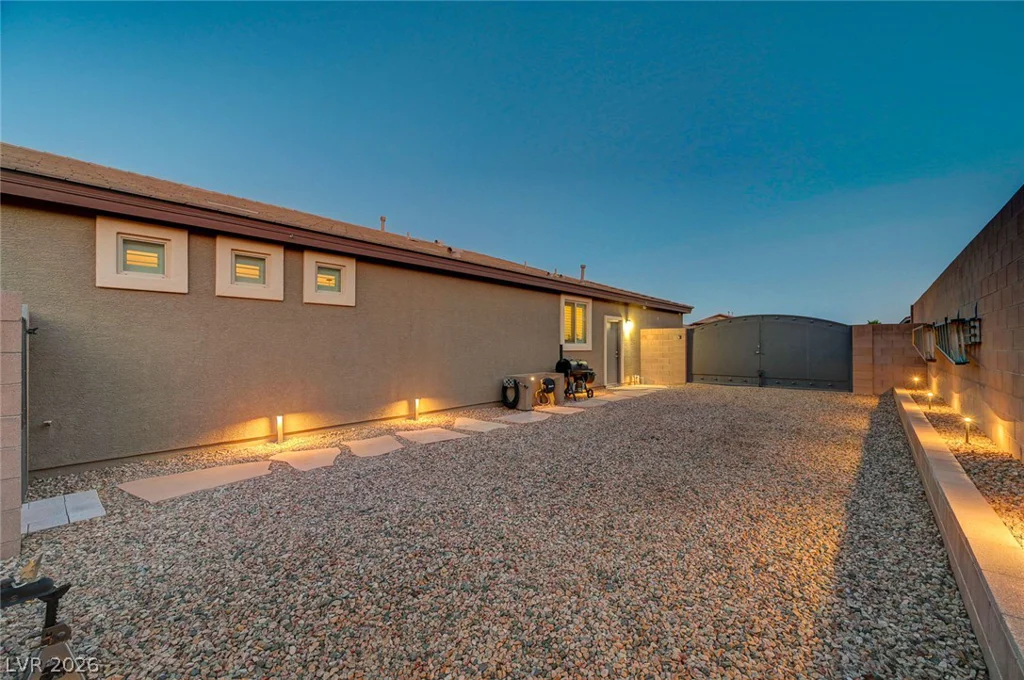 10430 Amulet Ridge, Las Vegas, NV 89149