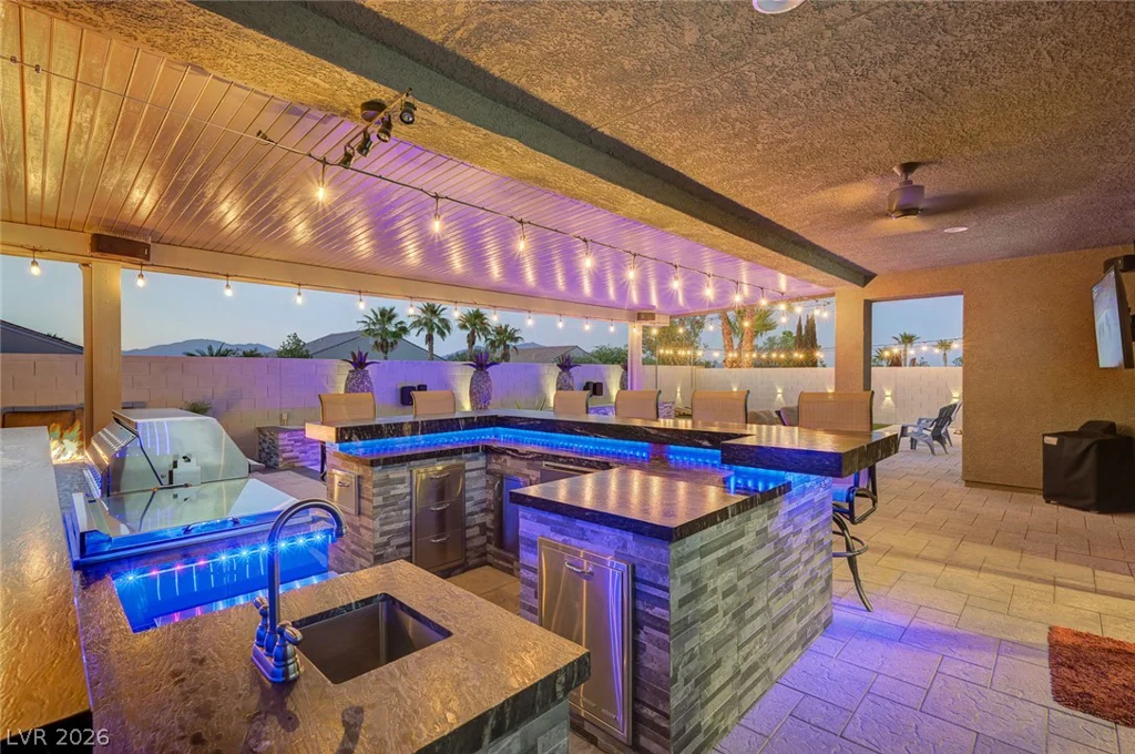 10430 Amulet Ridge, Las Vegas, NV 89149