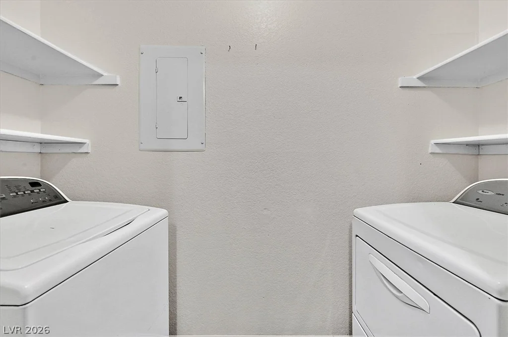 220 Mission Newport, Las Vegas, NV 89107