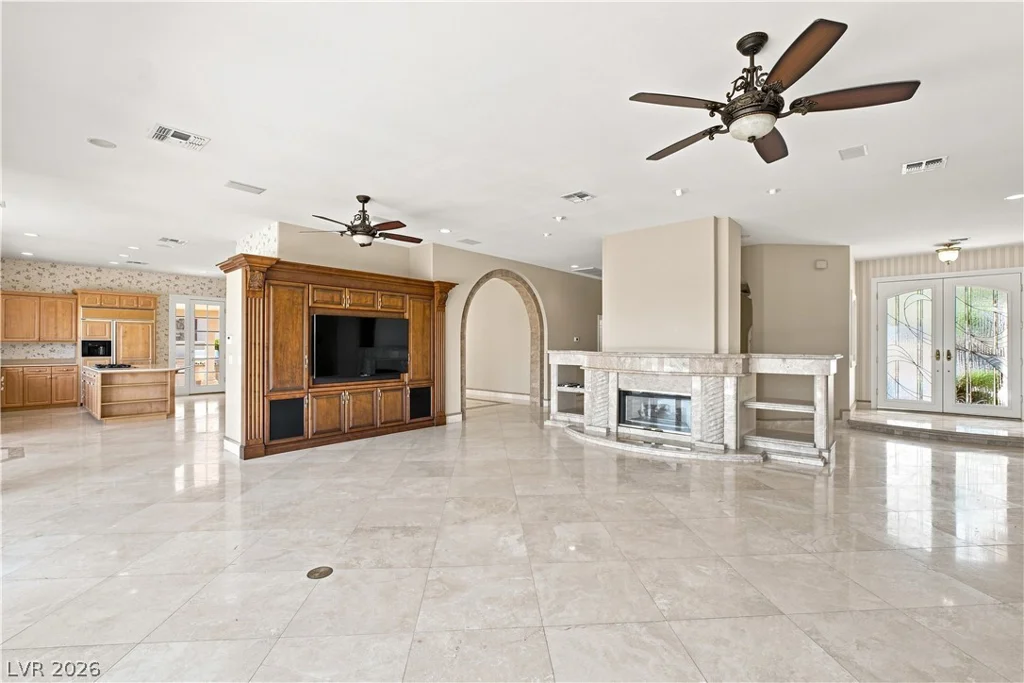 16 Placa De Rei, Henderson, NV 89011