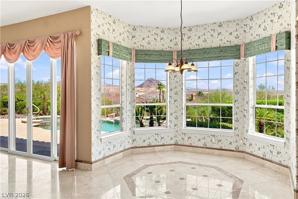 16 Placa De Rei, Henderson, NV 89011