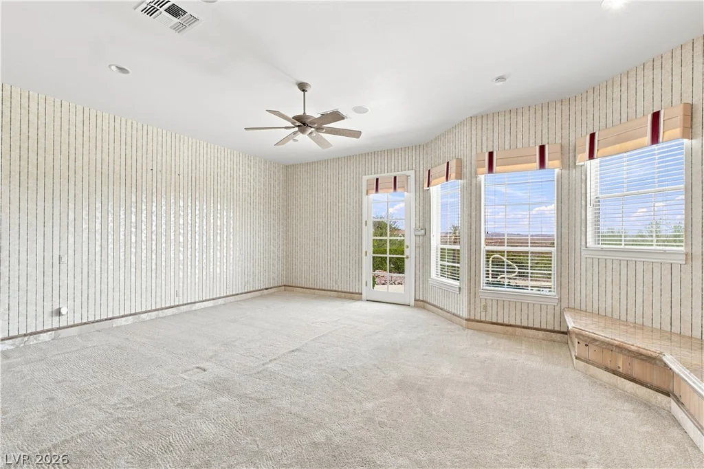 16 Placa De Rei, Henderson, NV 89011