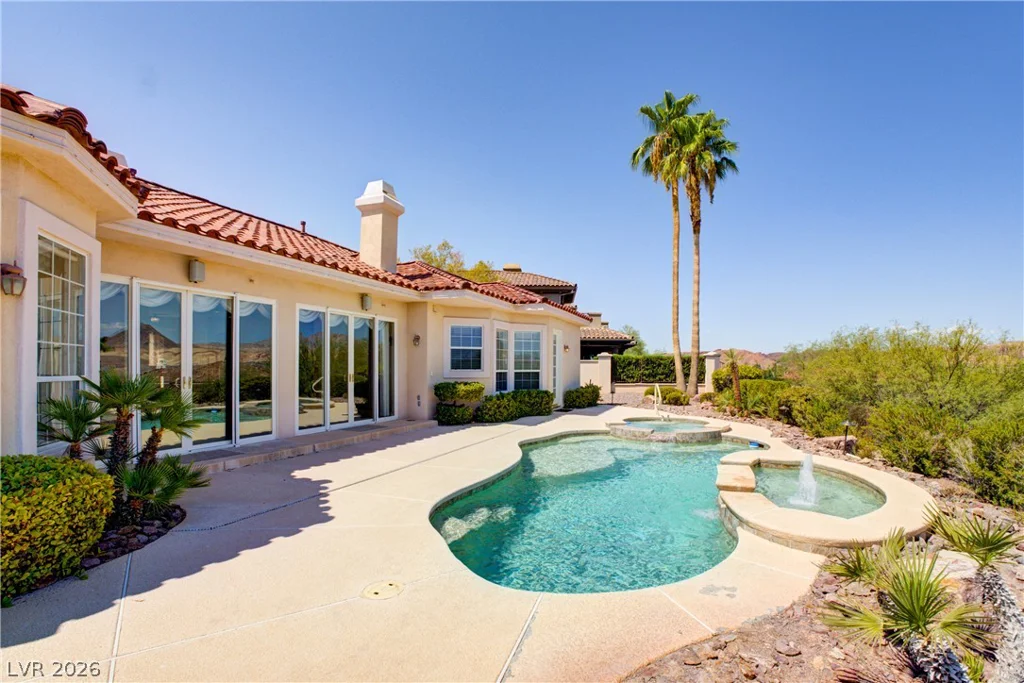 16 Placa De Rei, Henderson, NV 89011
