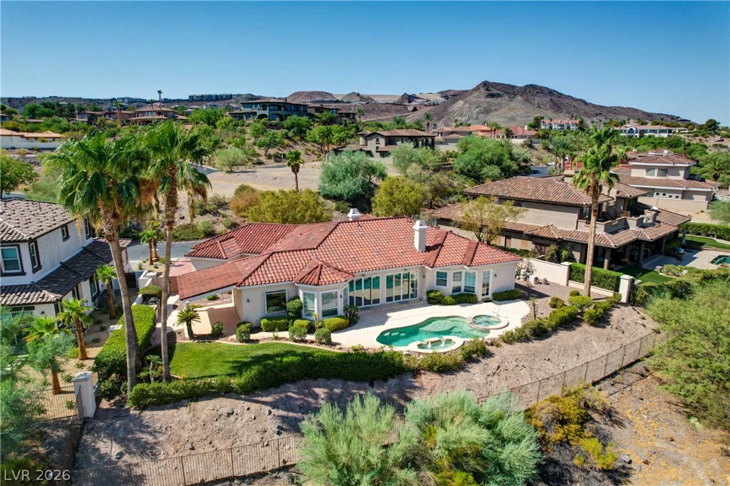 16 Placa De Rei, Henderson, NV 89011