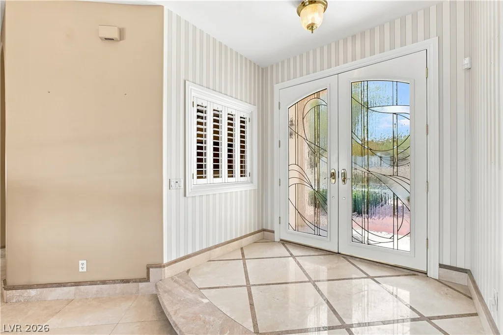 16 Placa De Rei, Henderson, NV 89011