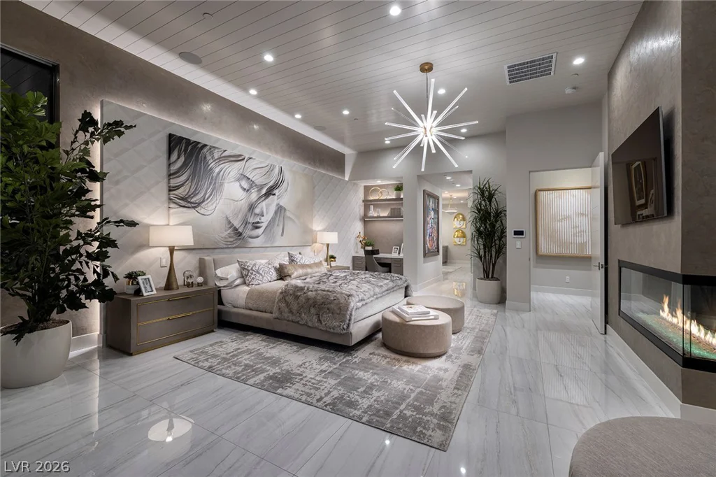 527 Overlook Rim, Henderson, NV 89012
