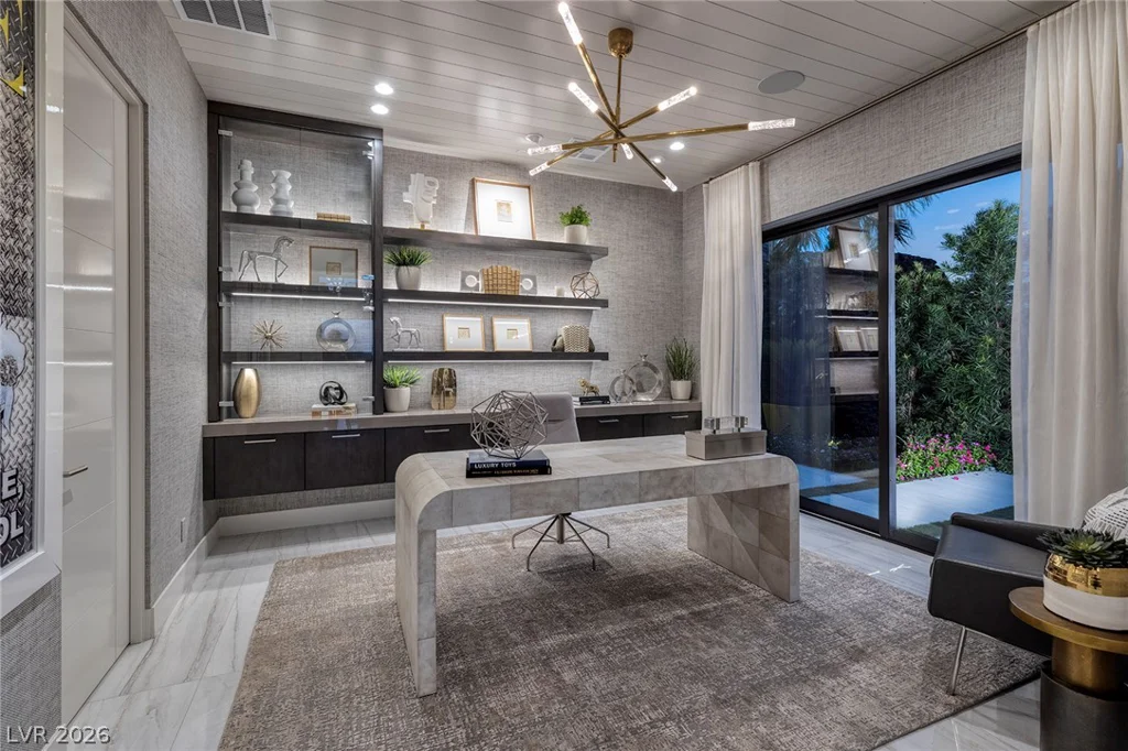 527 Overlook Rim, Henderson, NV 89012