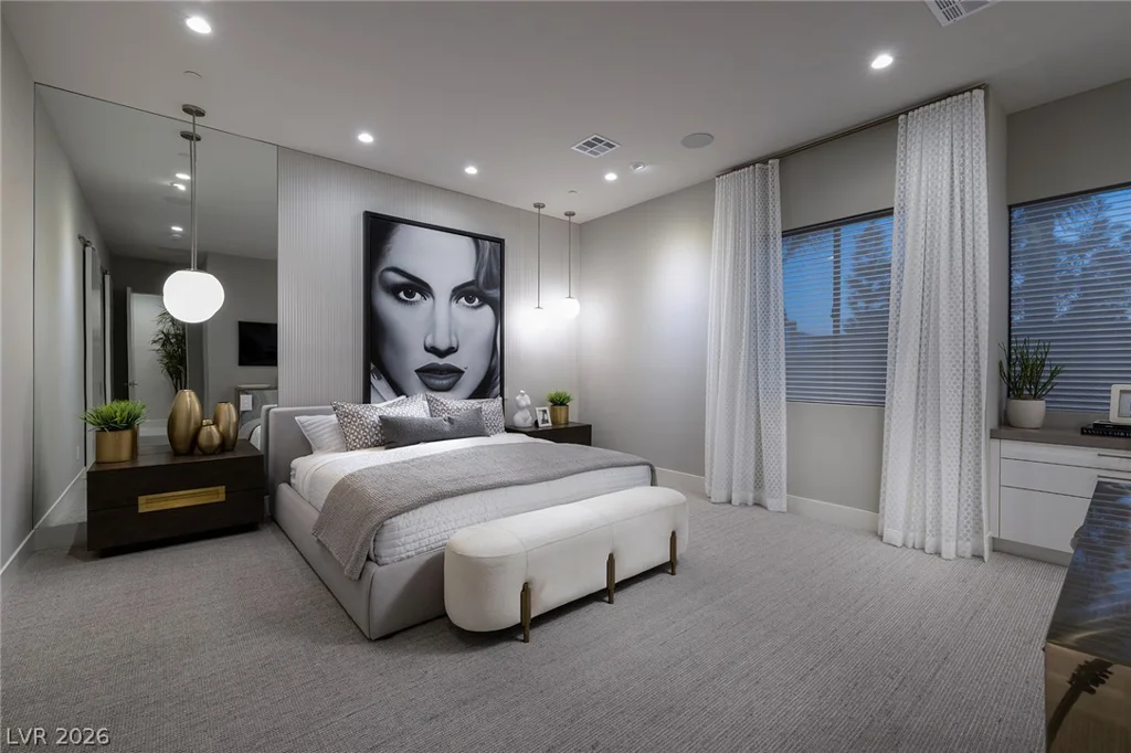 527 Overlook Rim, Henderson, NV 89012