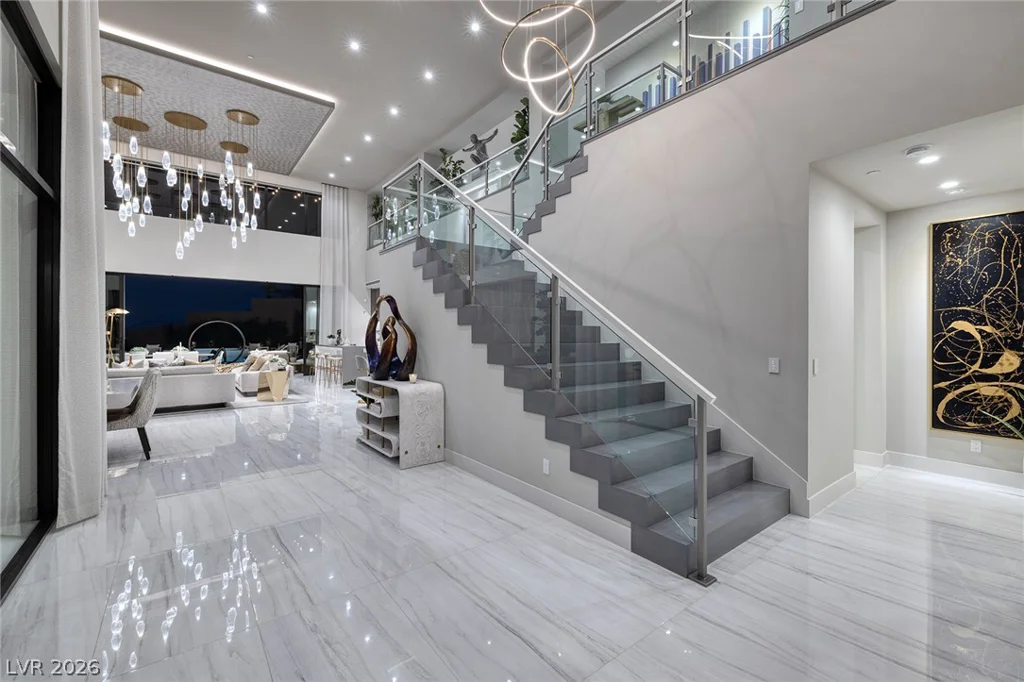 527 Overlook Rim, Henderson, NV 89012