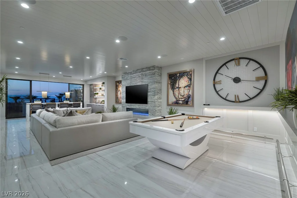 527 Overlook Rim, Henderson, NV 89012