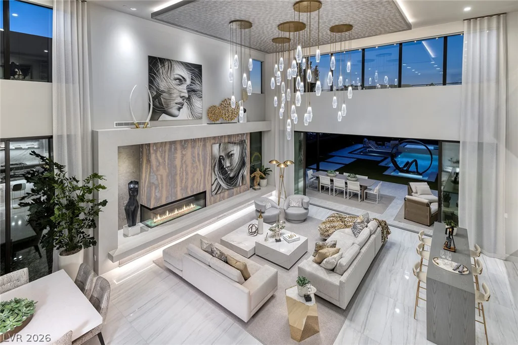 527 Overlook Rim, Henderson, NV 89012