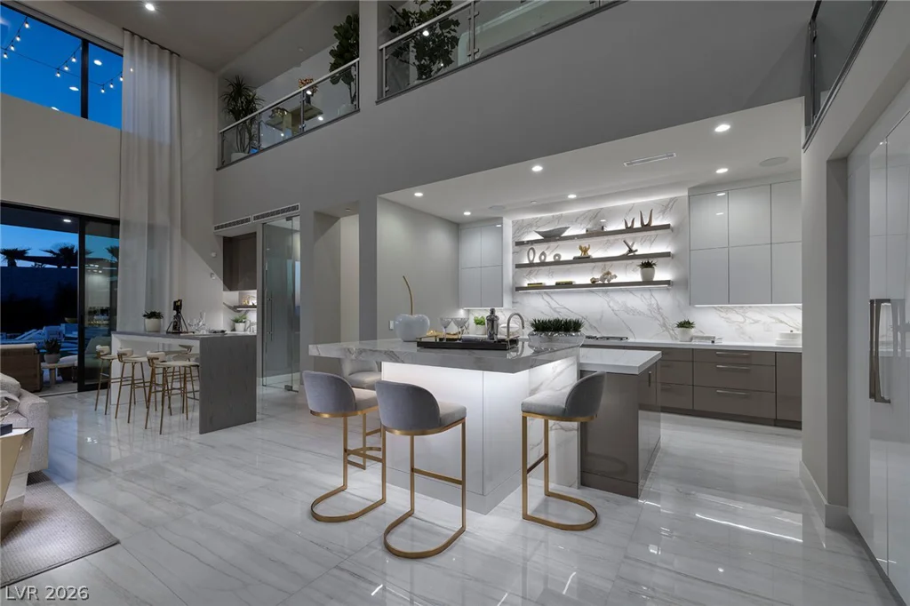 527 Overlook Rim, Henderson, NV 89012