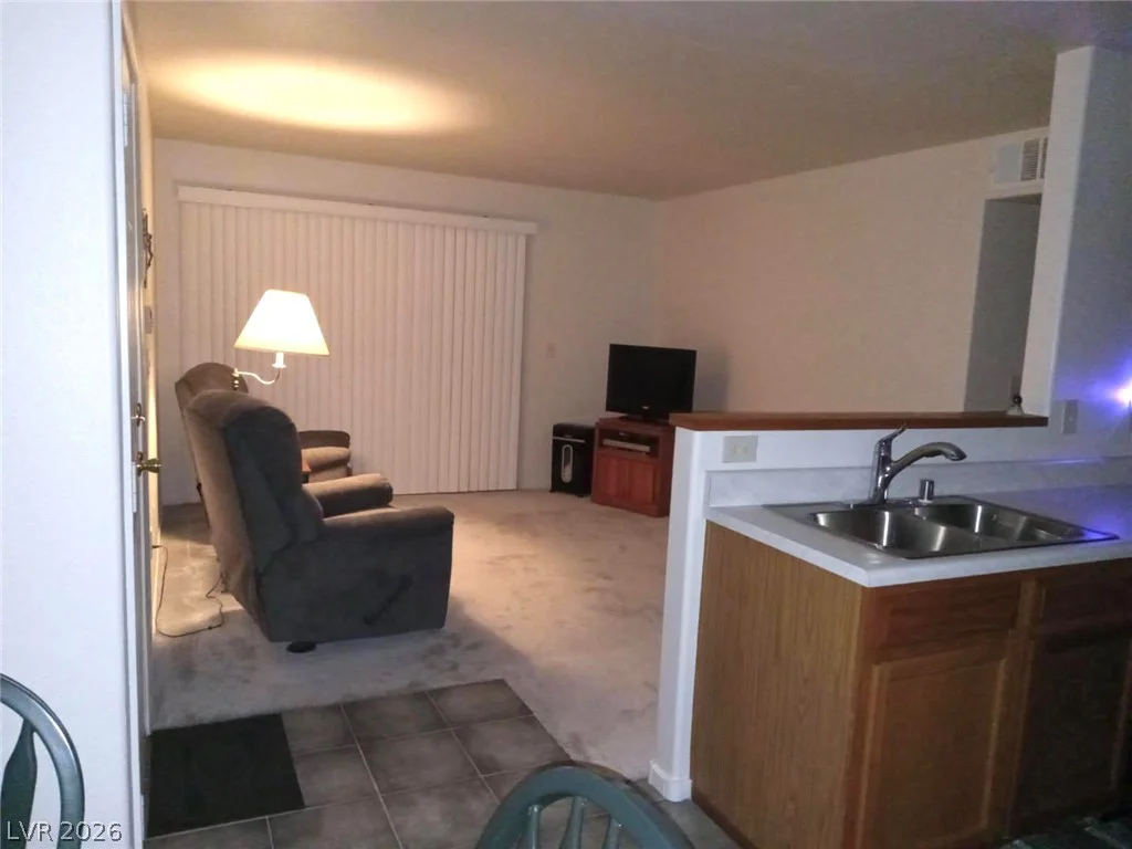 3060 Casey, Las Vegas, NV 89120