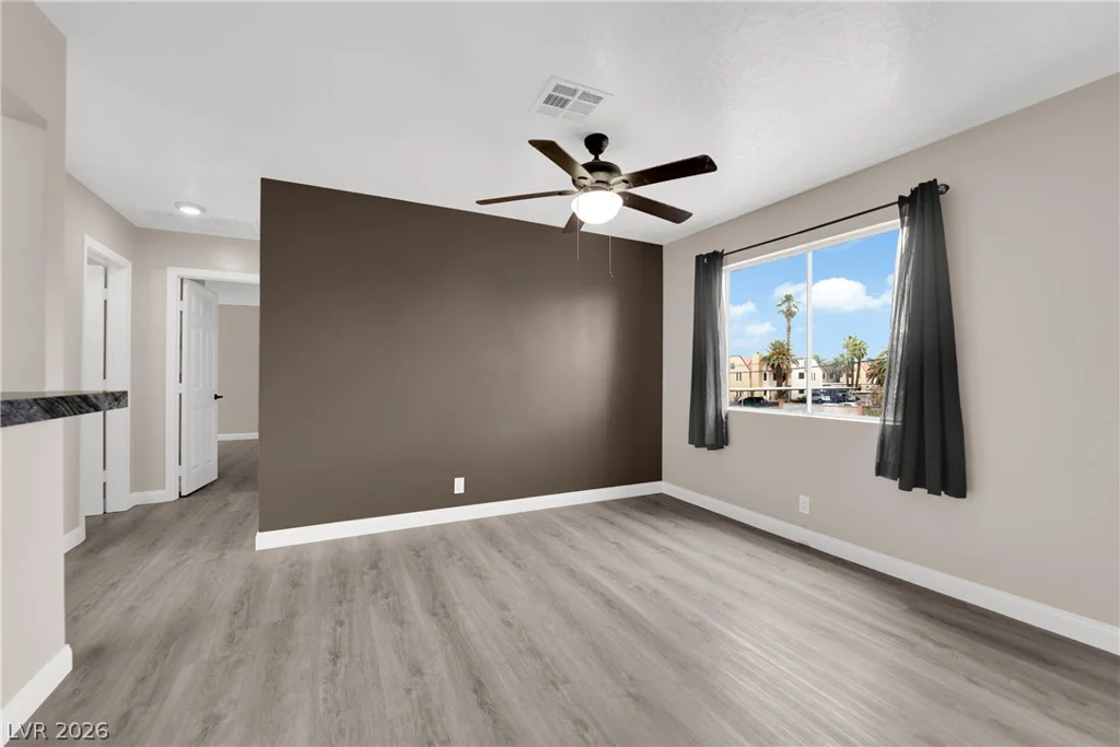 5049 Spencer, Las Vegas, NV 89119
