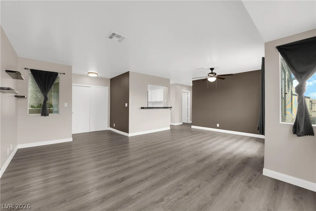 5049 Spencer, Las Vegas, NV 89119