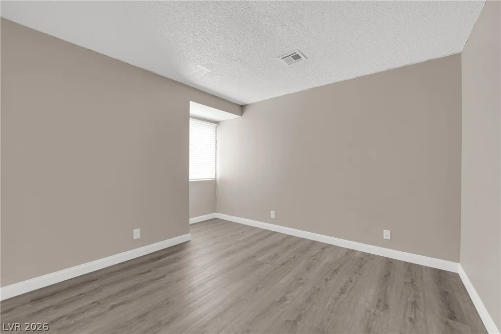 5049 Spencer, Las Vegas, NV 89119