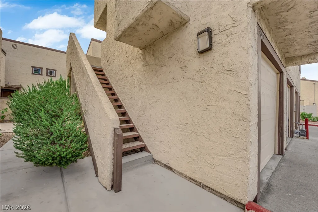 5049 Spencer, Las Vegas, NV 89119