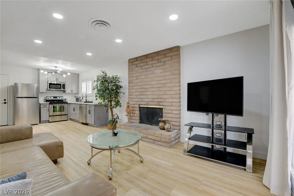 4273 Hazelcrest, Las Vegas, NV 89121