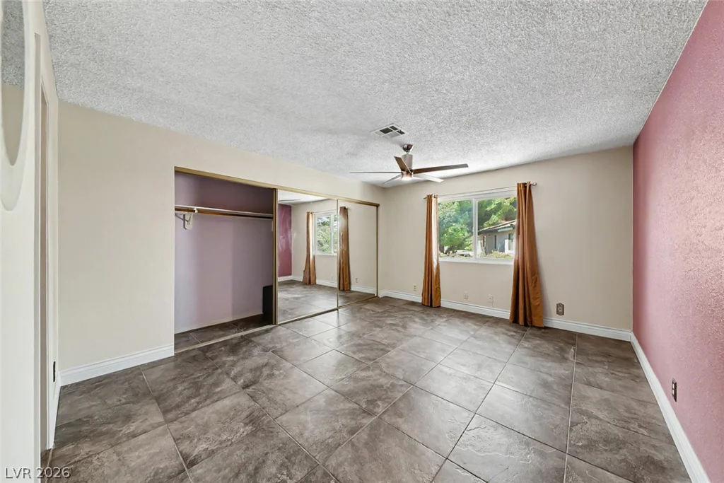 1340 Pinto Rock, Las Vegas, NV 89128