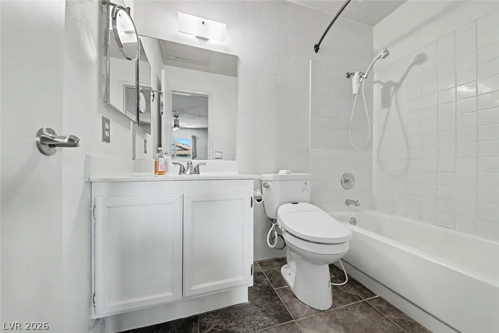 1340 Pinto Rock, Las Vegas, NV 89128