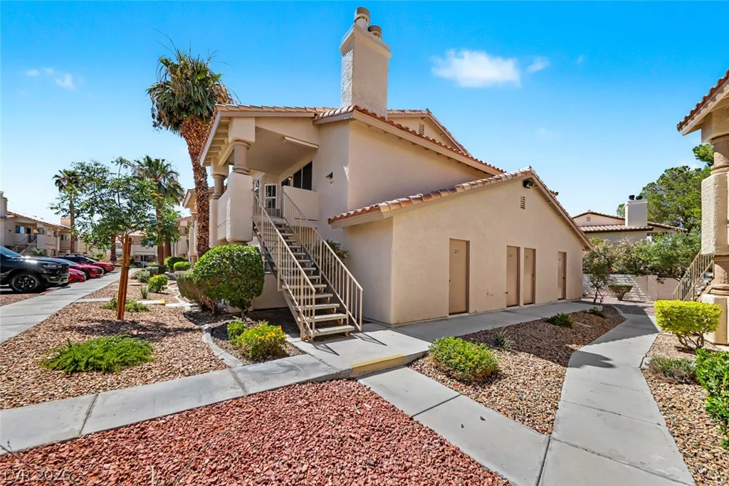 1340 Pinto Rock, Las Vegas, NV 89128