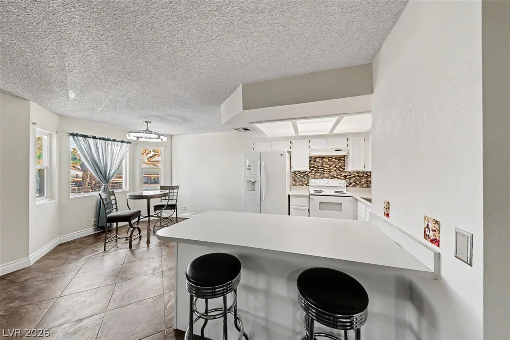 1340 Pinto Rock, Las Vegas, NV 89128