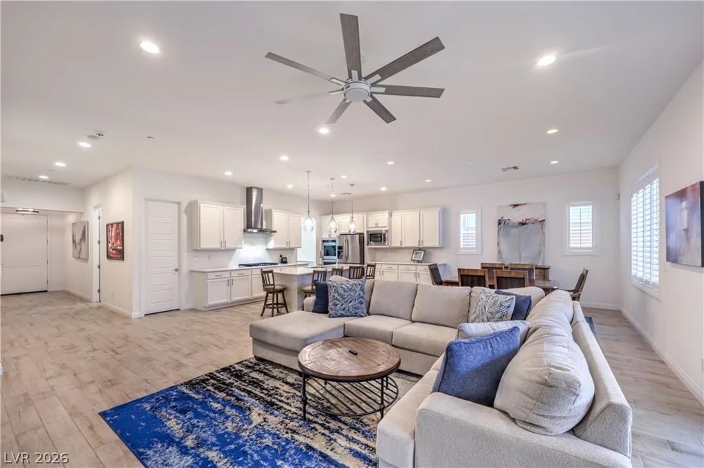 2547 Ballatore, Henderson, NV 89044