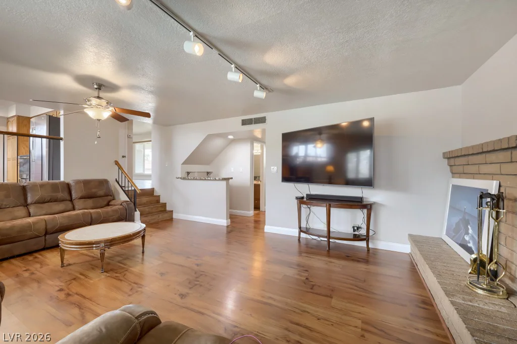 4160 Chela, Las Vegas, NV 89120