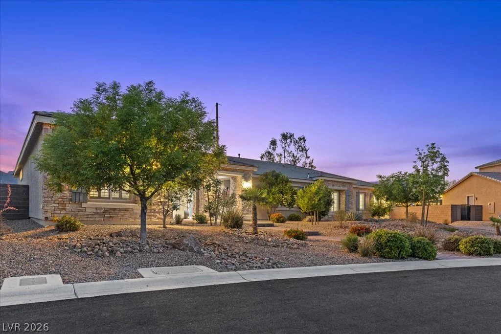 4967 Enchanted View, Las Vegas, NV 89149