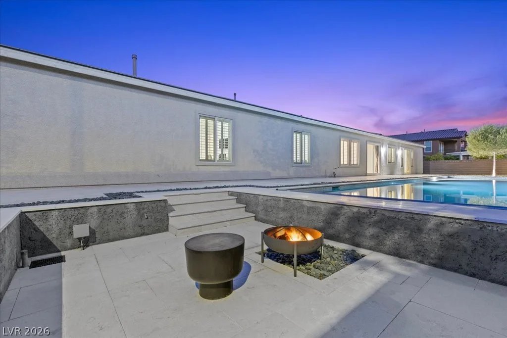 4967 Enchanted View, Las Vegas, NV 89149