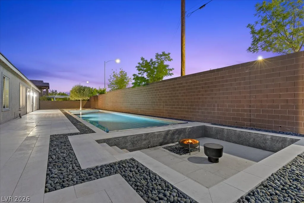 4967 Enchanted View, Las Vegas, NV 89149
