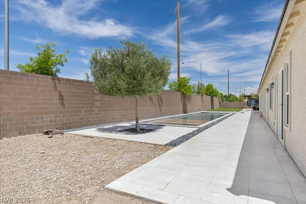4967 Enchanted View, Las Vegas, NV 89149