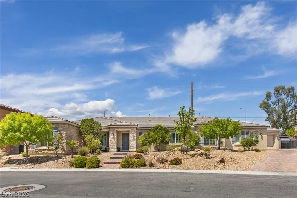 4967 Enchanted View, Las Vegas, NV 89149