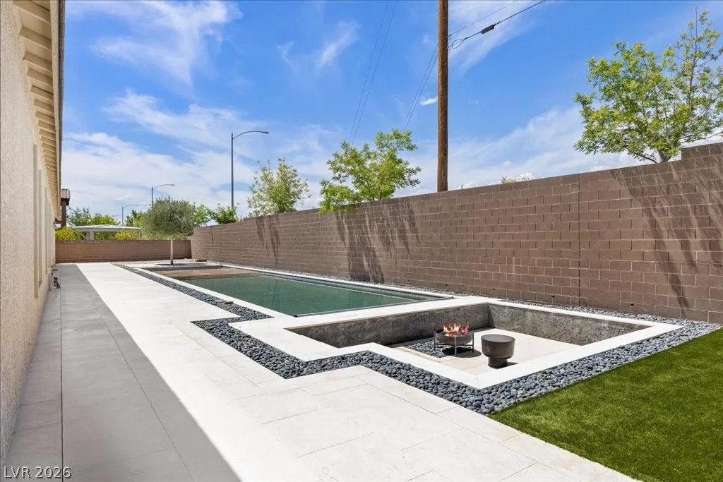 4967 Enchanted View, Las Vegas, NV 89149