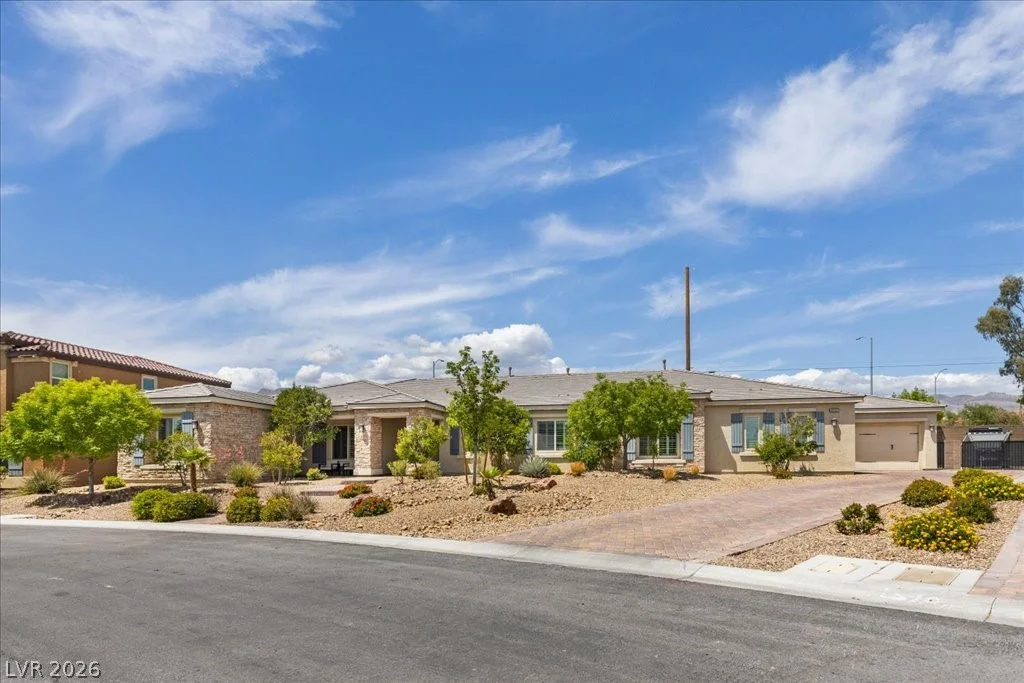 4967 Enchanted View, Las Vegas, NV 89149
