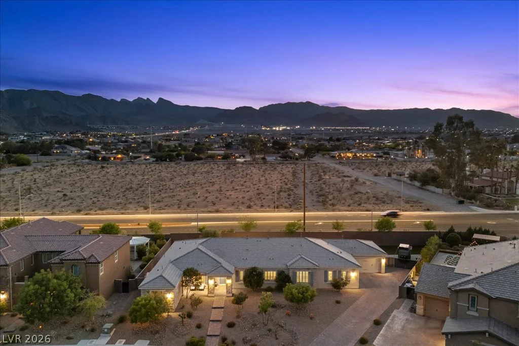 4967 Enchanted View, Las Vegas, NV 89149