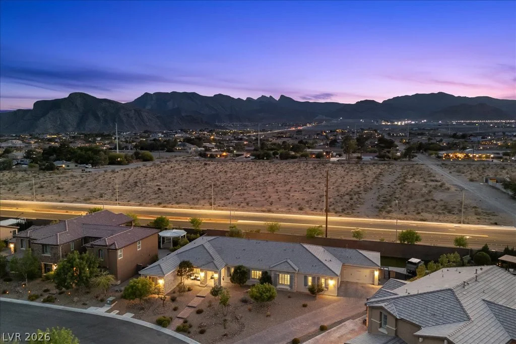 4967 Enchanted View, Las Vegas, NV 89149