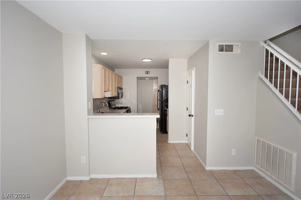 8444 Stoney Bluff, Las Vegas, NV 89129