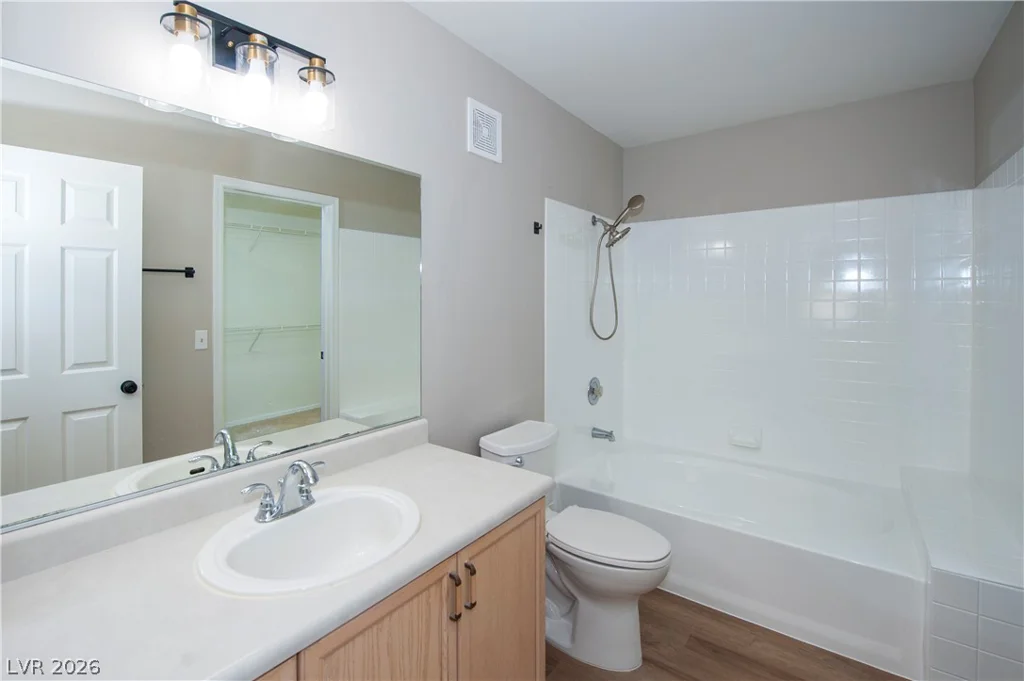 8444 Stoney Bluff, Las Vegas, NV 89129