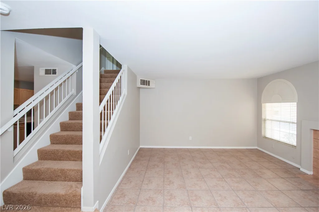 8444 Stoney Bluff, Las Vegas, NV 89129