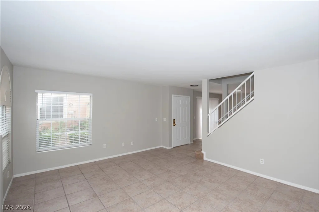 8444 Stoney Bluff, Las Vegas, NV 89129