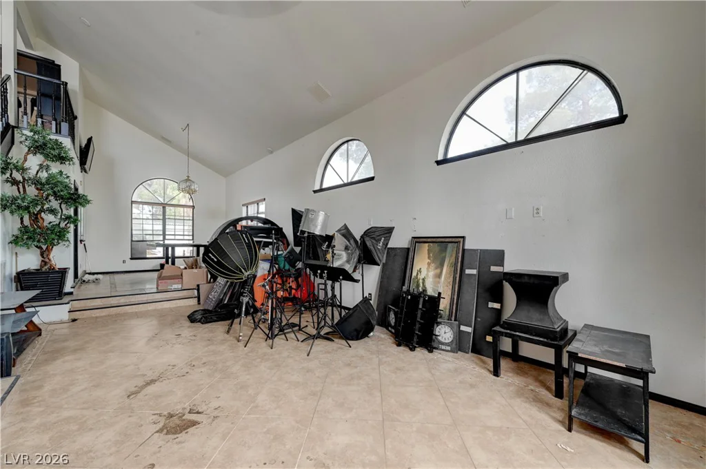 2681 Hacienda, Las Vegas, NV 89120